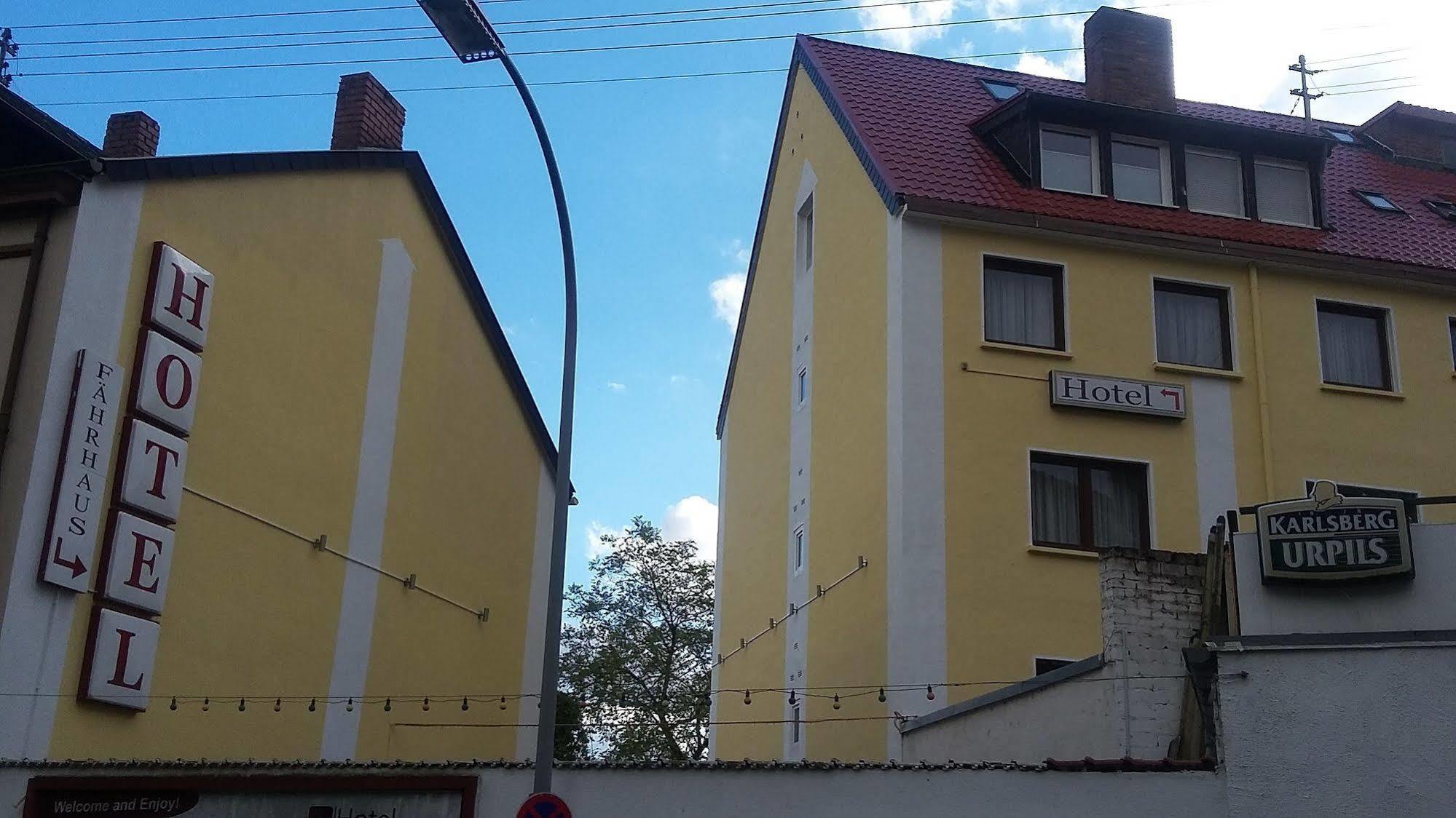 Hotel Faehrhaus Saarbrücken Dış mekan fotoğraf