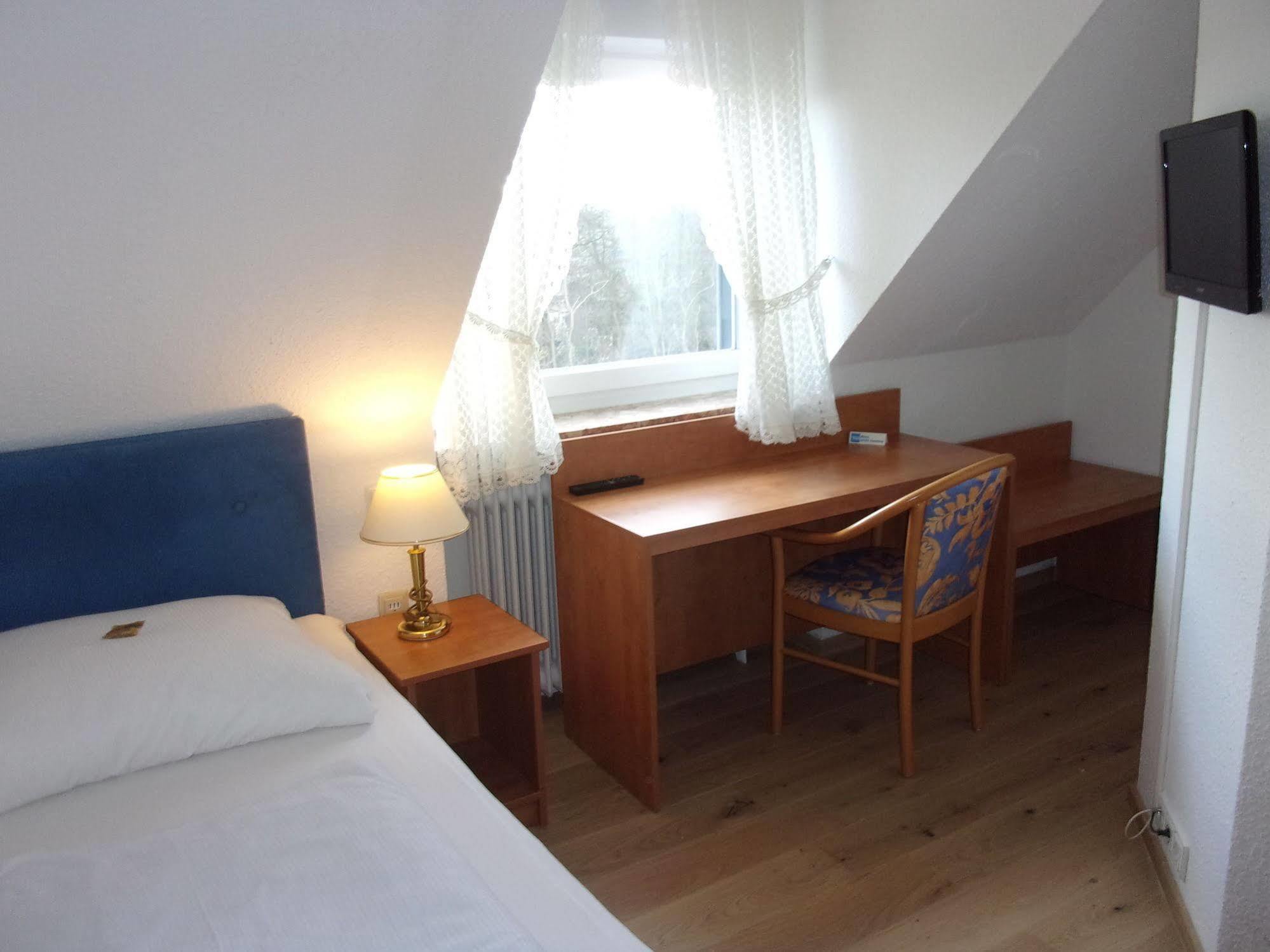 Hotel Faehrhaus Saarbrücken Dış mekan fotoğraf